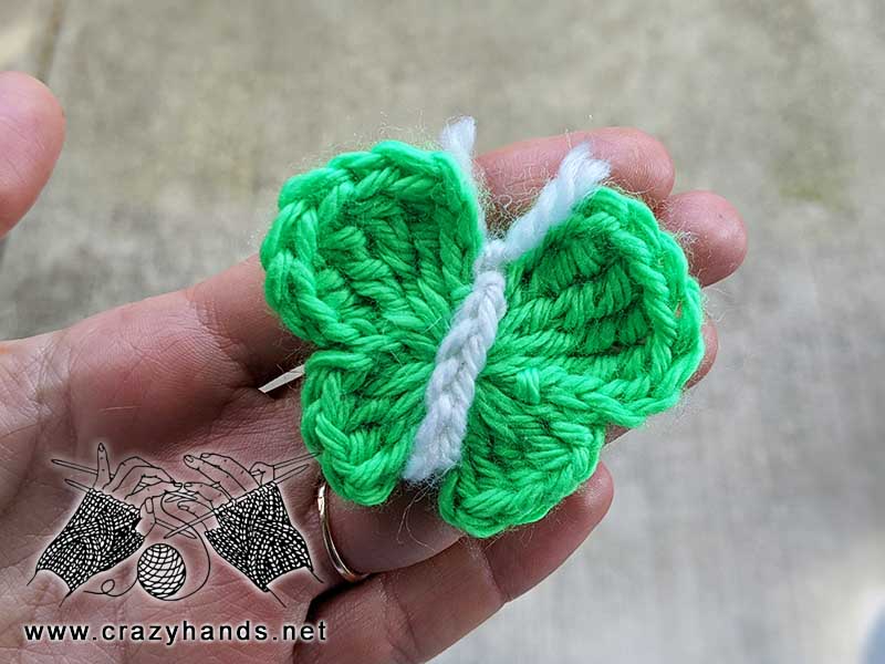 easy crochet butterfly for total beginners