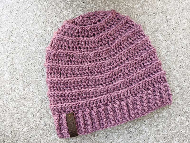 beginner-level crochet beanie for women