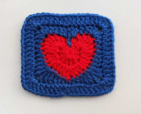 crochet navy blue and red solid heart granny square pattern