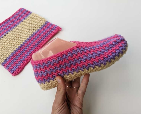 multi-color crochet flat slipper socks pattern