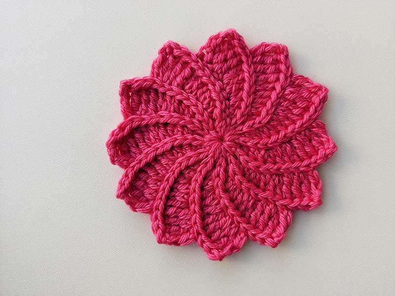 crochet petunia flower coaster