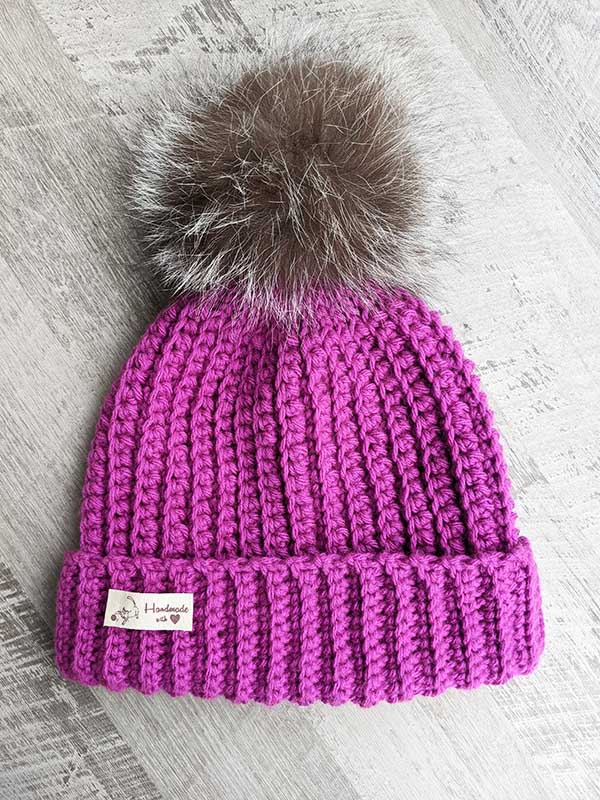 crochet ribbed hat with fur pom
