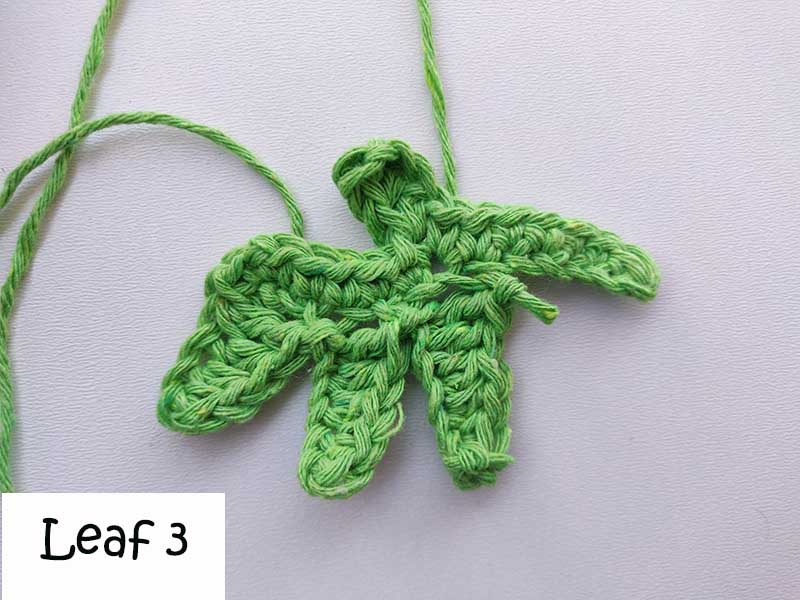 crochet the third strawberry leaf petal