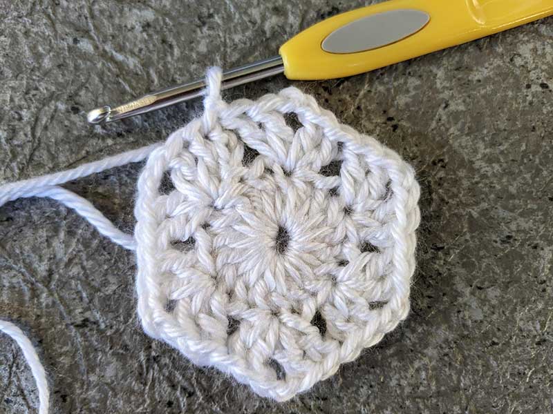 crochet snowflake image tutorial - round two, step three