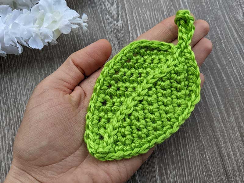 crochet fall autumn leaf pattern