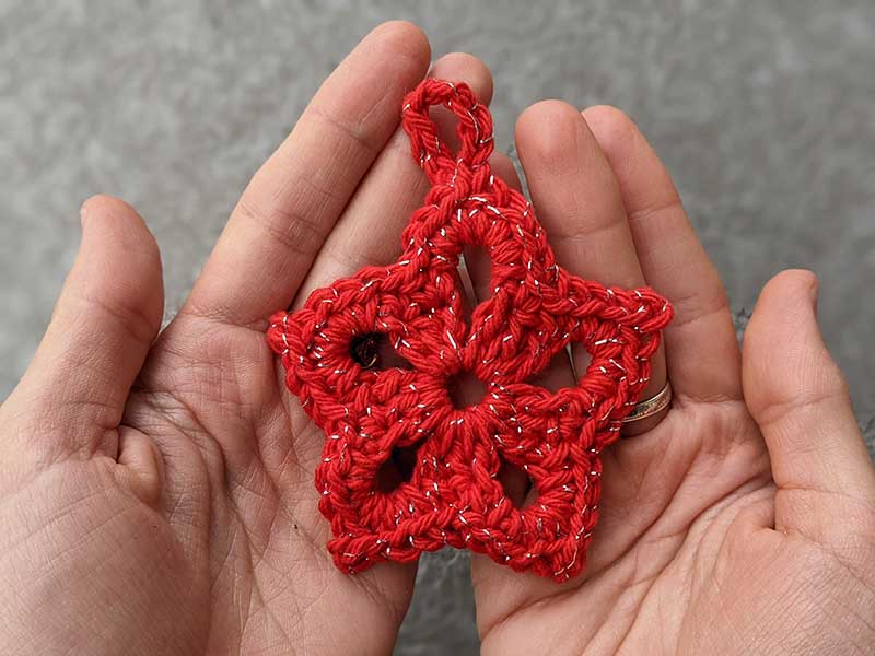 Christmas crochet star pattern