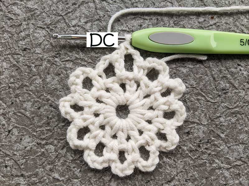crochet lace snowflake photo tutorial - round two, dc