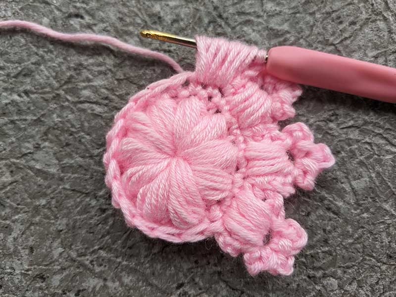 crochet decor flower round three, step three