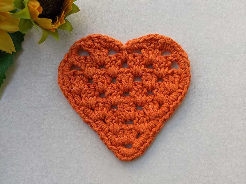 crochet lace heart coaster for St. Valentine's Day
