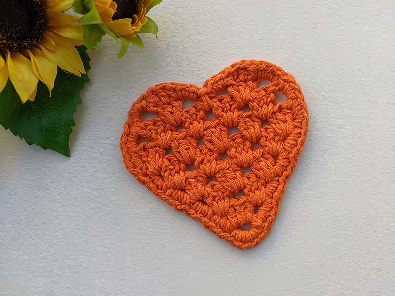 crochet lace heart coaster