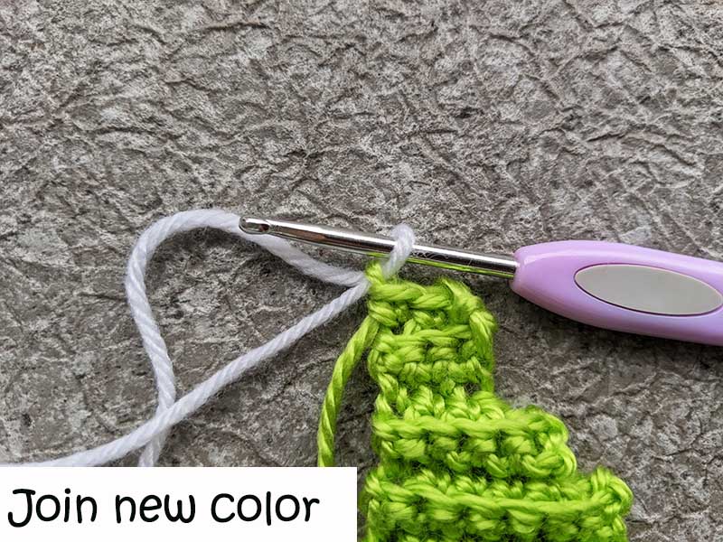 crochet textured granny square - join new color