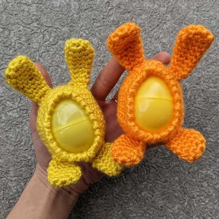 Easter bunny egg holder crochet pattern