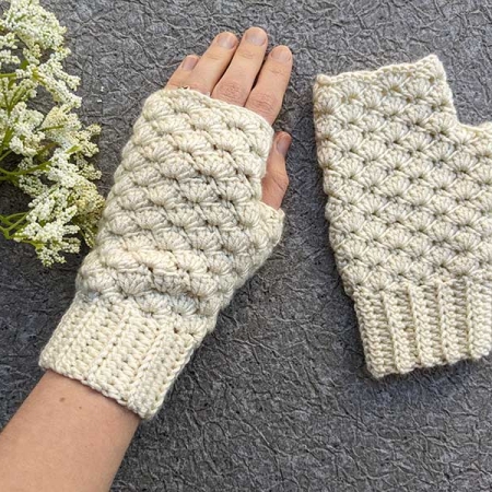 crochet fingerless gloves pattern