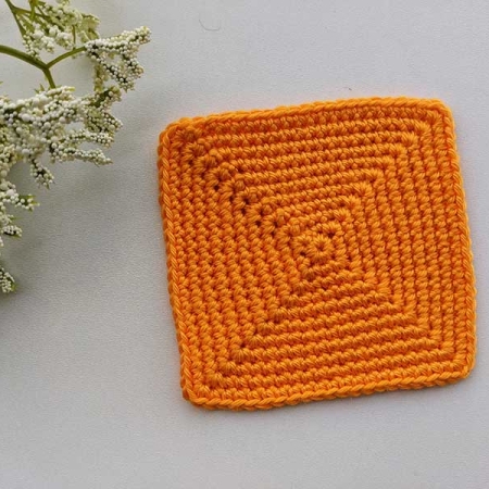 Single Crochet Granny Square Pattern - Crochet Bits