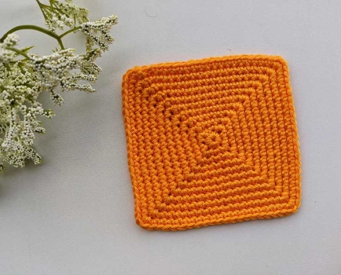 perfect solid granny square crochet pattern