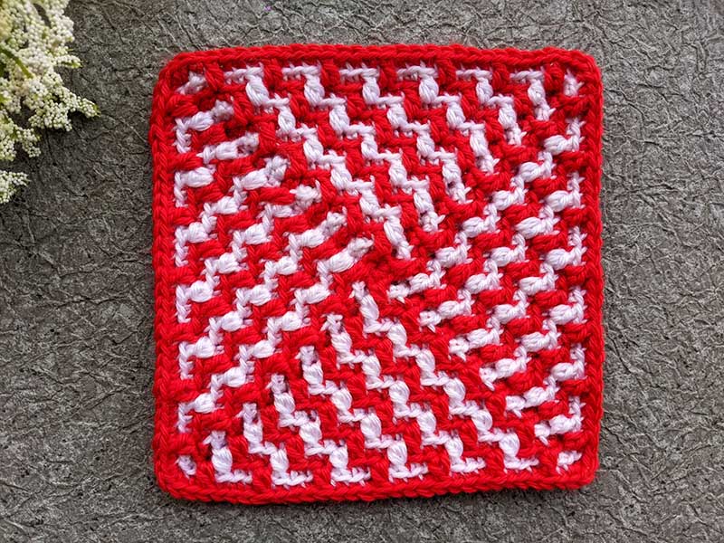 crochet red and white mosaic maze granny square
