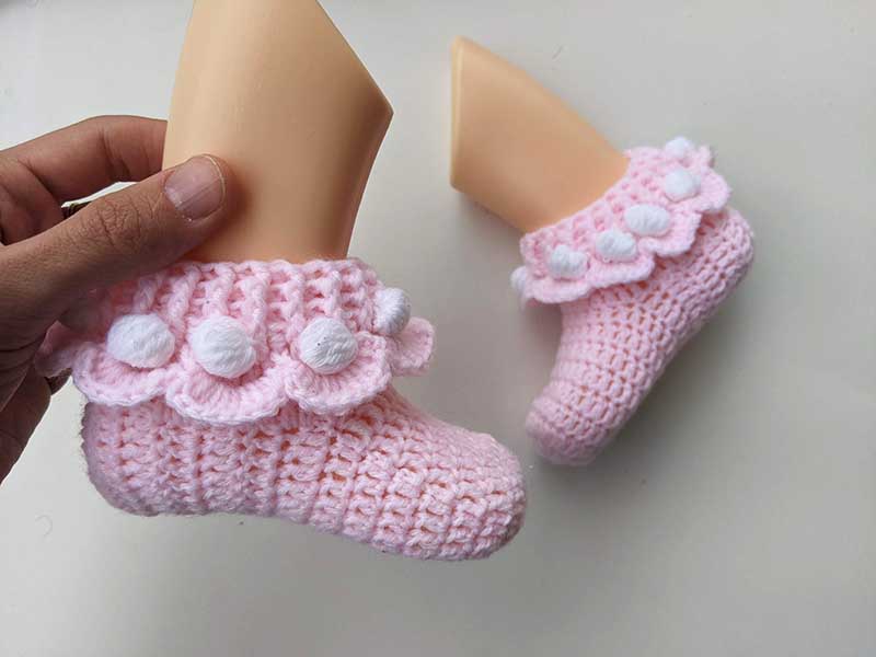 crochet pink baby ruffle socks