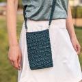 crochet smartphone case with handle