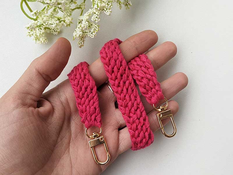 crochet bag handle with swivel hook clasps on both ends