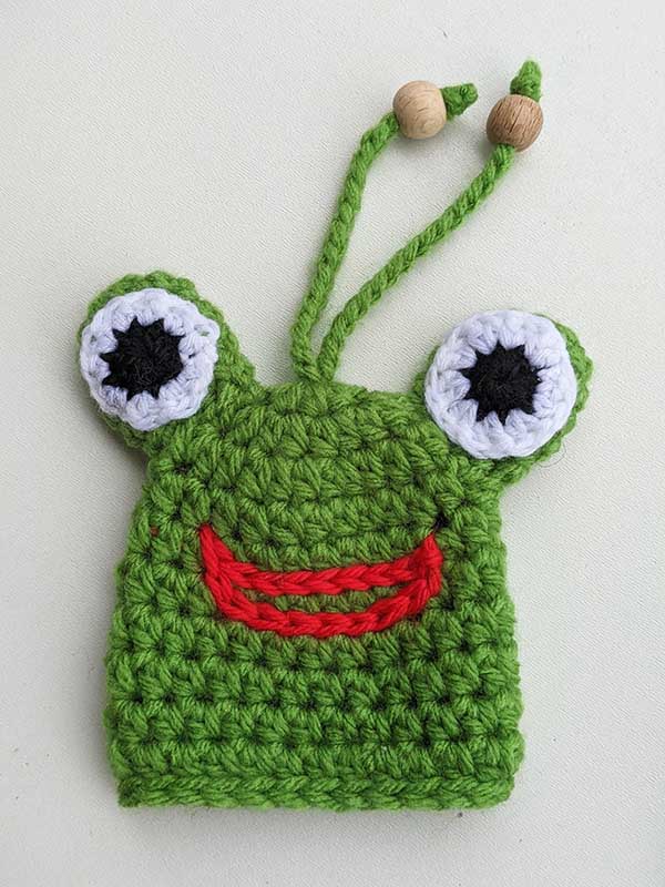 crochet froggy key cover pattern