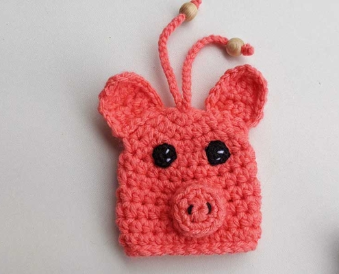 crochet piggy key cover pattern