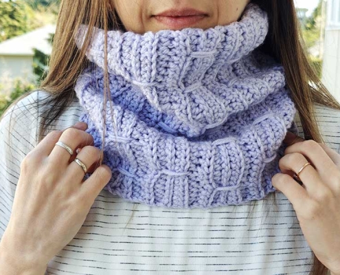 wavy stitch cowl crochet pattern