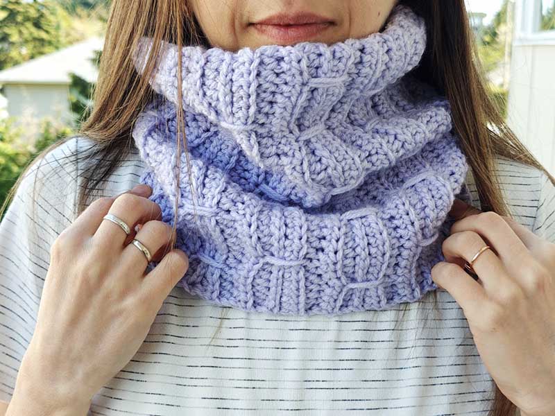 wavy stitch cowl crochet pattern