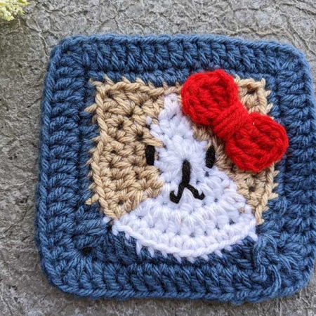crochet cat face granny square