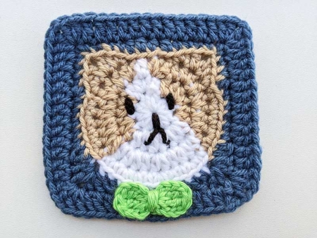 cat face granny square crochet pattern