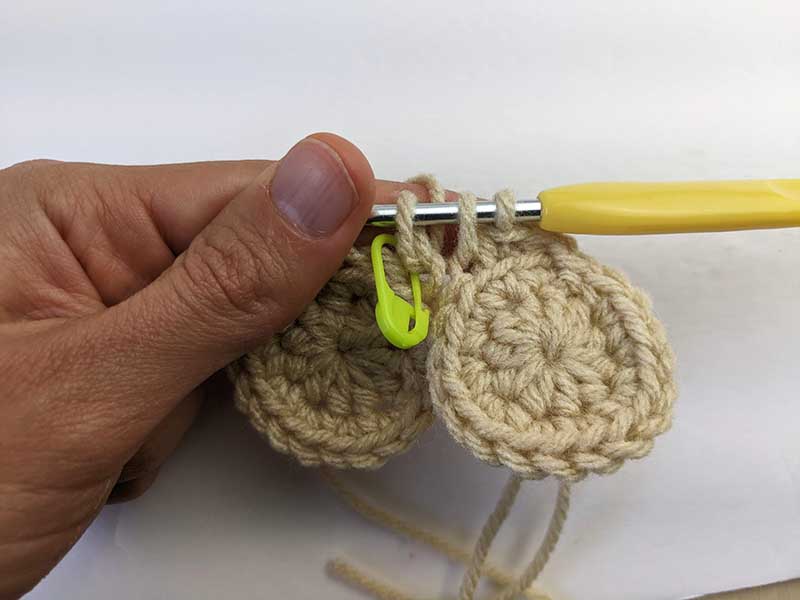 joining two balls of a crochet willy - step three