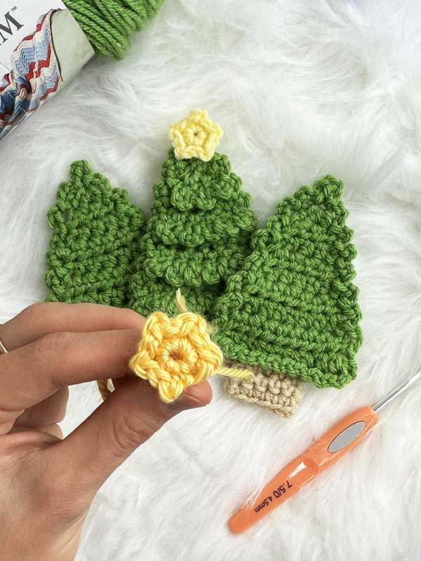 crochet a star for crochet Christmas tree