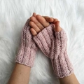 crochet wrist warmers - palm side