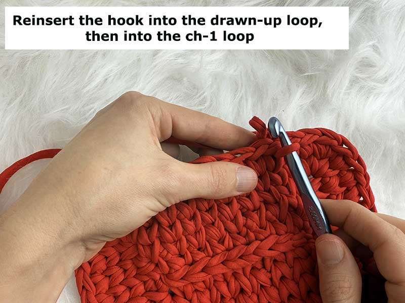crochet basket - round 2 - step 4
