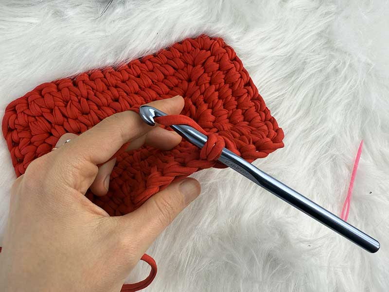 crochet basket - round 6 - step 2