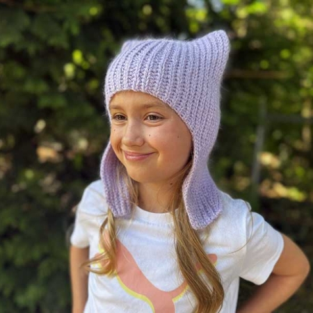 crochet kitty hat with earflaps pattern